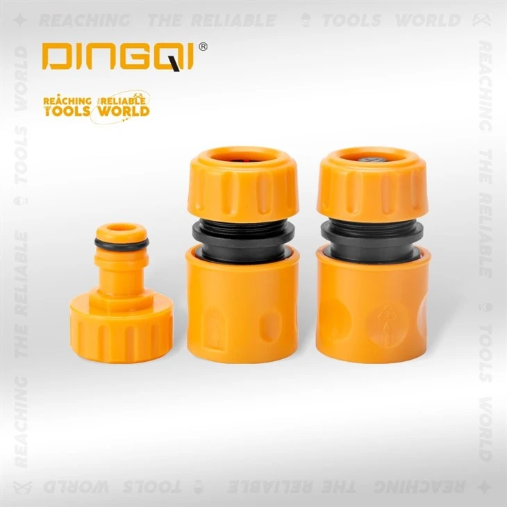 Conector pentru furtun de grădină din plastic